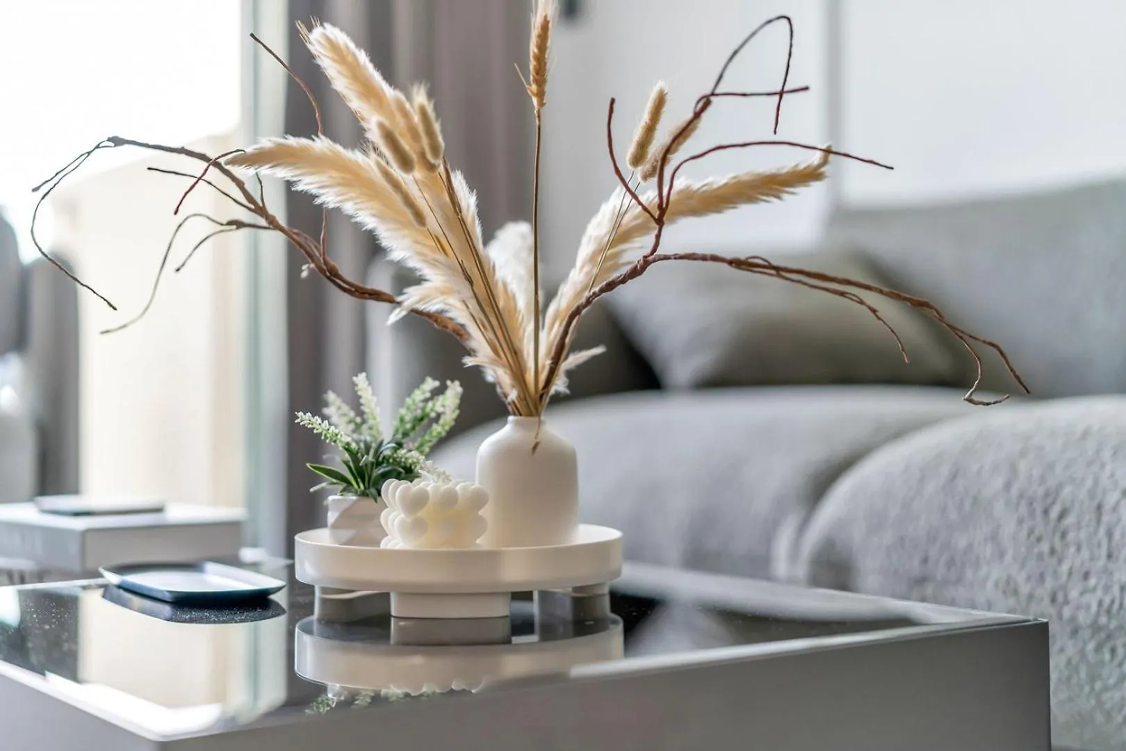 Guestready - Marina Canal Luxurious Retreat Dubai Apartment